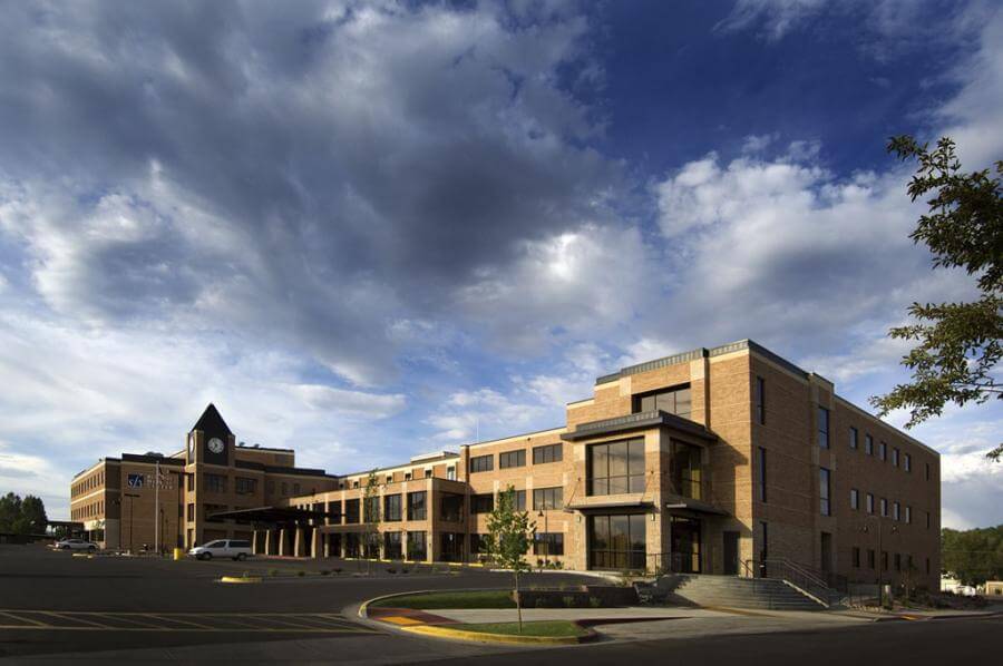 In 2008, the new medical office building, outpatient surgery, artrium and lobby/entry were added.